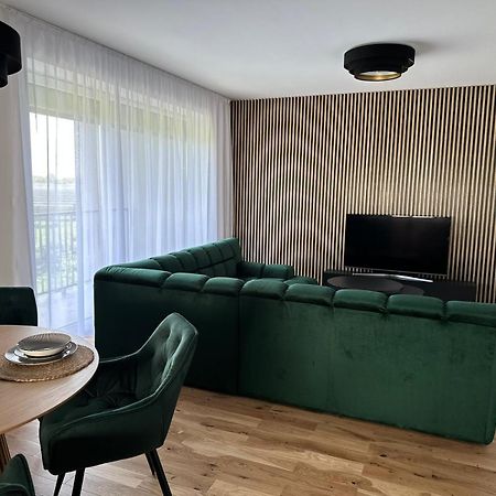 Luxury Apartment - Astro Dunajská Streda Eksteriør bilde